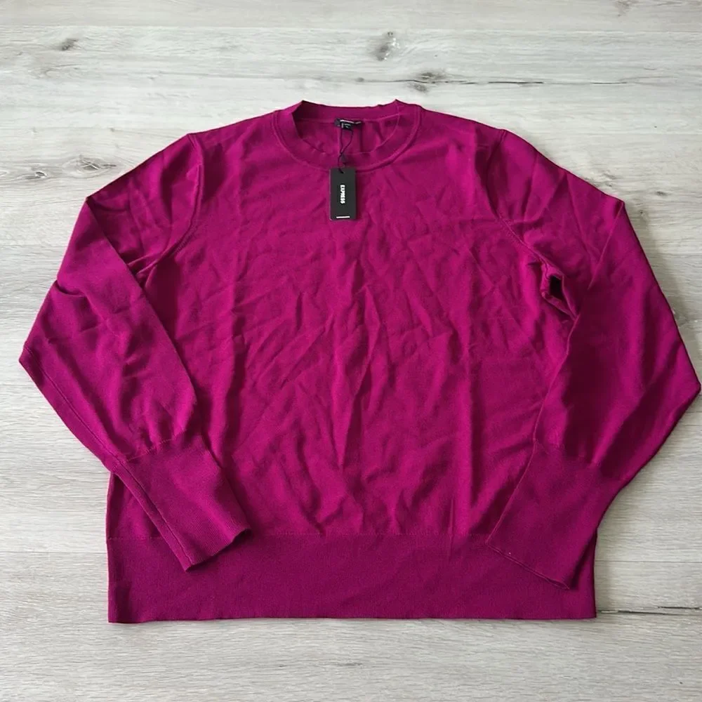 Express Silky Soft Fitted Crew Neck Sweater Berry XL NWT IN PACKAGE